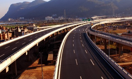 昆安高速改扩建工程--混凝土桥墩防腐项目--常州百昌涂料科技有限公司